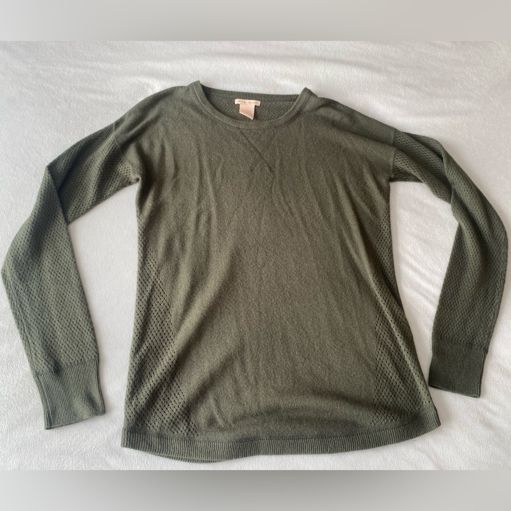 Sweet Romeo Olive Green Sweater Sz L